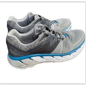 Men's HOKA ONE ONE Gaviota 2 Running Shoes Men size 11.5.